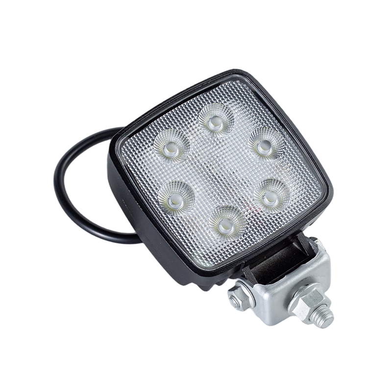 چراغ کار 6 ال ای دی سنگین IP67 004 برای وسایل نقلیه صنعتی
