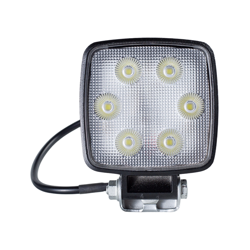 چراغ کار 6 ال ای دی سنگین IP67 004 برای وسایل نقلیه صنعتی