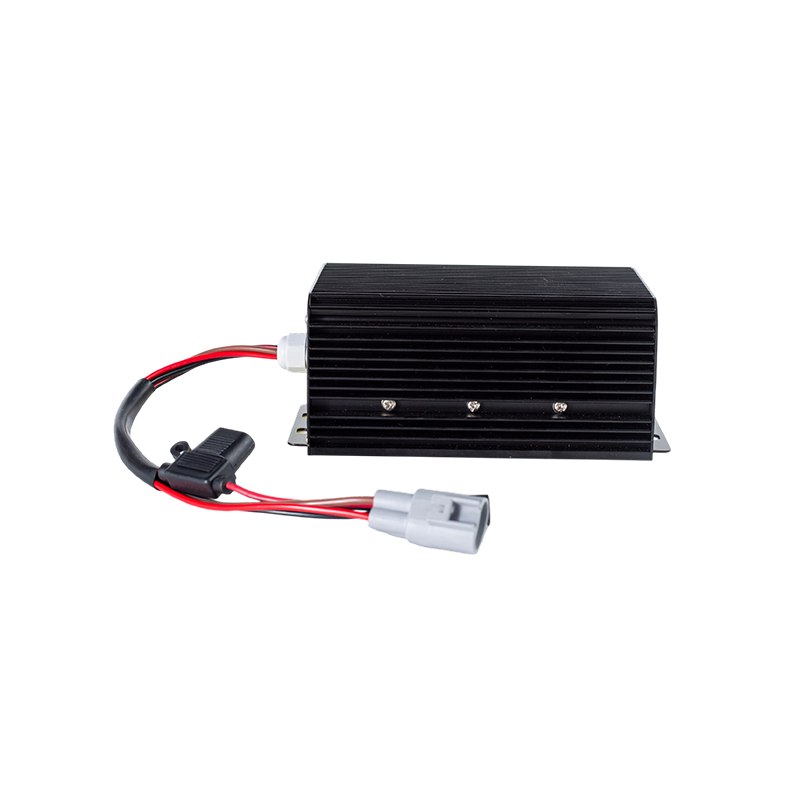 ماژول پایین آمدن ولتاژ DC-DC لیفتراک با ورودی گسترده DC80V خروجی پایدار IP65 مقاوم در برابر روغن